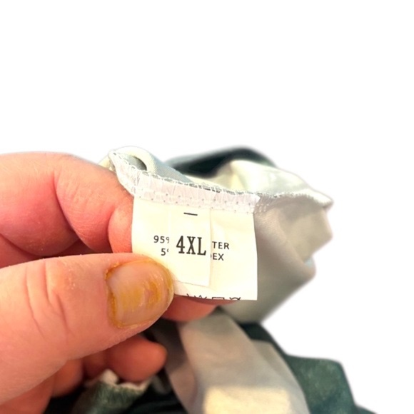 Women's Long Sleeve Top with Heart Design - Green - Picture 2 of 7